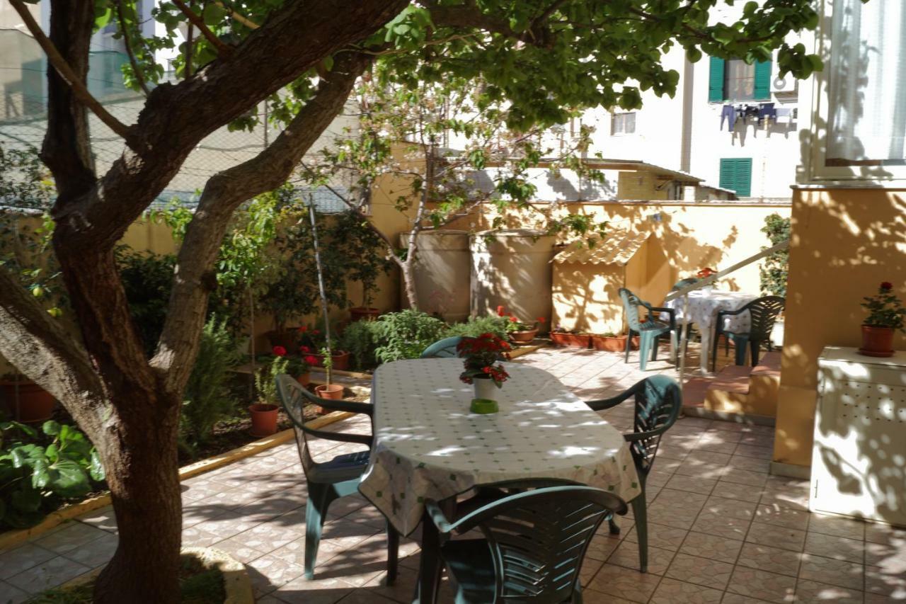 Bed And Breakfast Hibiscus Alghero Exterior photo